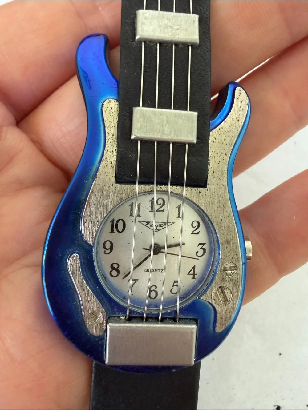Vintage 2001 ZQ original Blue Guitar-Shaped Quartz Watch Japan Movt